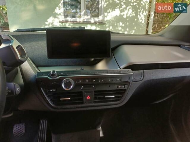 Белый БМВ И3, объемом двигателя 0 л и пробегом 107 тыс. км за 8300 $, фото 20 на Automoto.ua