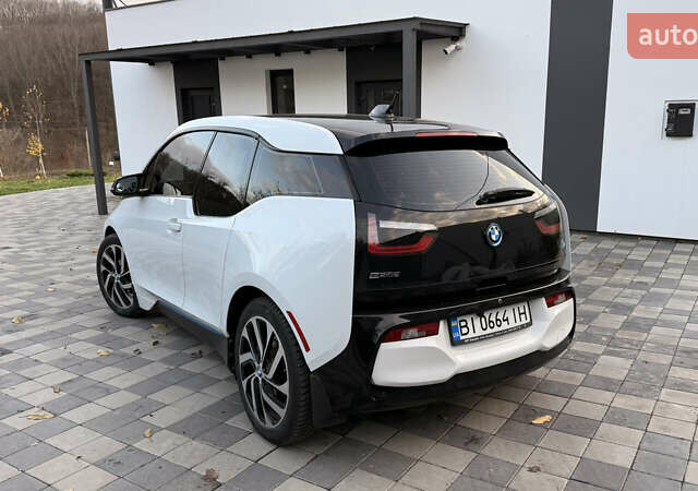 Белый БМВ И3, объемом двигателя 0.65 л и пробегом 149 тыс. км за 13500 $, фото 1 на Automoto.ua