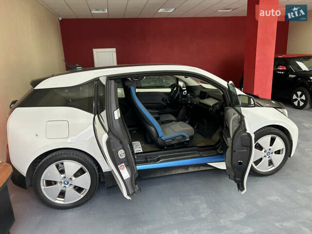 Белый БМВ И3, объемом двигателя 0 л и пробегом 139 тыс. км за 8000 $, фото 8 на Automoto.ua