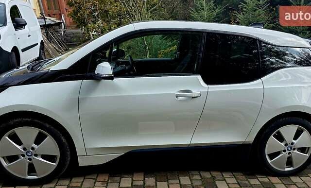 Белый БМВ И3, объемом двигателя 0 л и пробегом 94 тыс. км за 8200 $, фото 10 на Automoto.ua