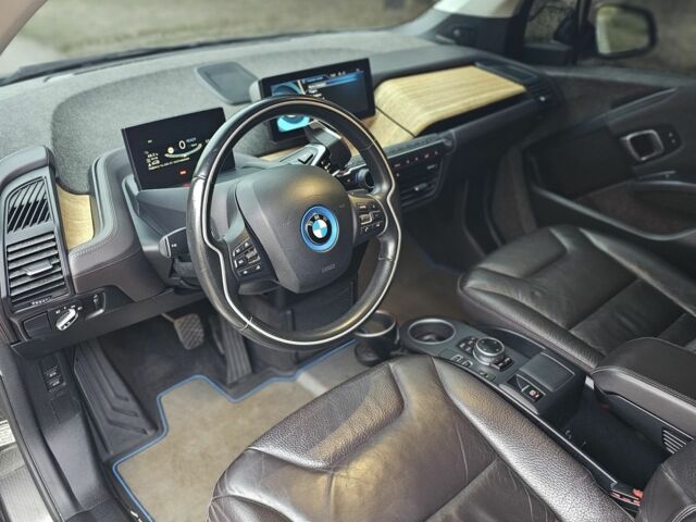 БМВ И3 2014 в Днепре (Днепропетровске) на Automoto.ua Белый БМВ И3, объемом двигателя 0 л и пробегом 145 тыс. км за 9200 $, фото 9 на Automoto.ua