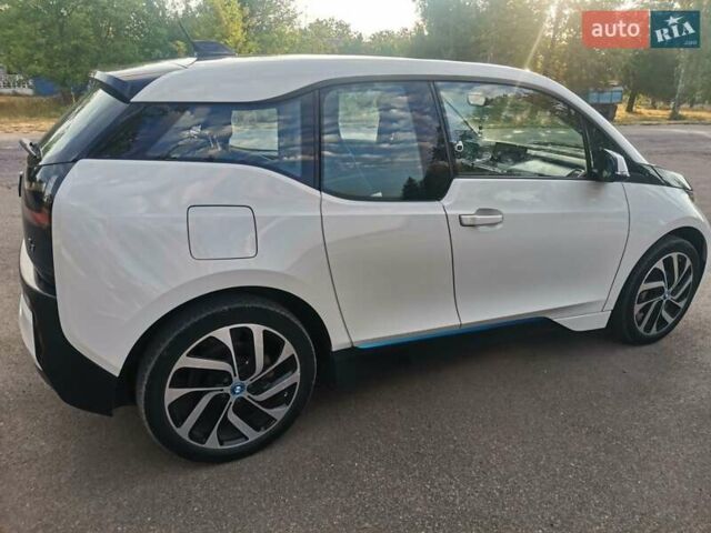 Белый БМВ И3, объемом двигателя 0 л и пробегом 150 тыс. км за 8499 $, фото 9 на Automoto.ua