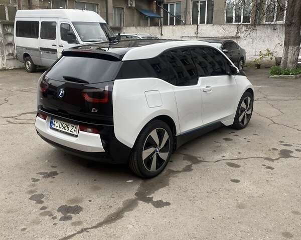 Белый БМВ И3, объемом двигателя 0 л и пробегом 100 тыс. км за 9200 $, фото 1 на Automoto.ua