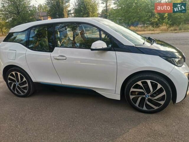 Белый БМВ И3, объемом двигателя 0 л и пробегом 150 тыс. км за 8499 $, фото 8 на Automoto.ua