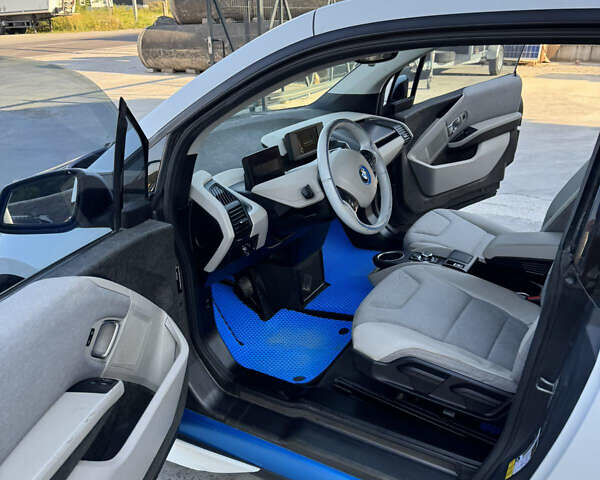 Белый БМВ И3, объемом двигателя 0 л и пробегом 127 тыс. км за 7250 $, фото 26 на Automoto.ua