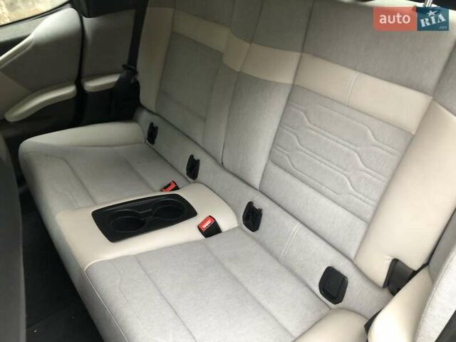 Белый БМВ И3, объемом двигателя 0 л и пробегом 145 тыс. км за 8900 $, фото 15 на Automoto.ua