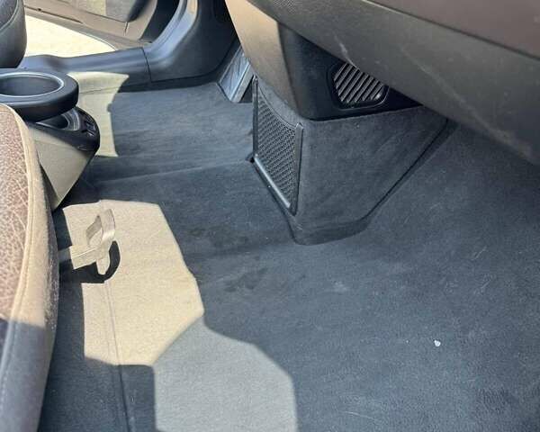 Белый БМВ И3, объемом двигателя 0.65 л и пробегом 130 тыс. км за 12700 $, фото 15 на Automoto.ua