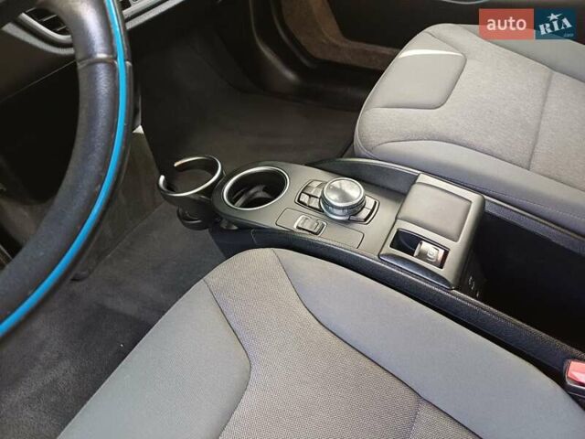 Белый БМВ И3, объемом двигателя 0 л и пробегом 107 тыс. км за 8300 $, фото 11 на Automoto.ua