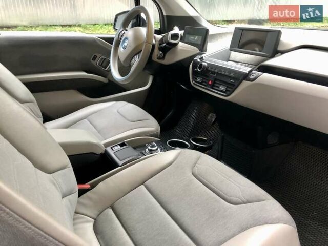 Белый БМВ И3, объемом двигателя 0 л и пробегом 145 тыс. км за 8900 $, фото 10 на Automoto.ua