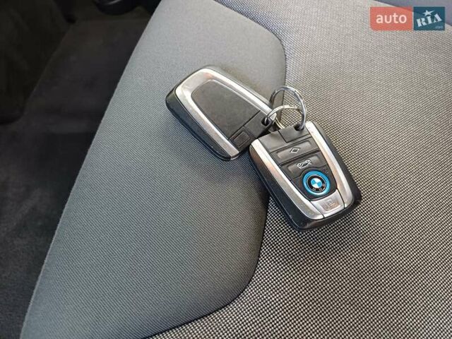 Белый БМВ И3, объемом двигателя 0 л и пробегом 107 тыс. км за 8300 $, фото 16 на Automoto.ua