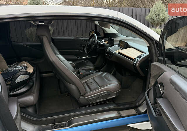 Белый БМВ И3, объемом двигателя 0.65 л и пробегом 149 тыс. км за 13500 $, фото 8 на Automoto.ua