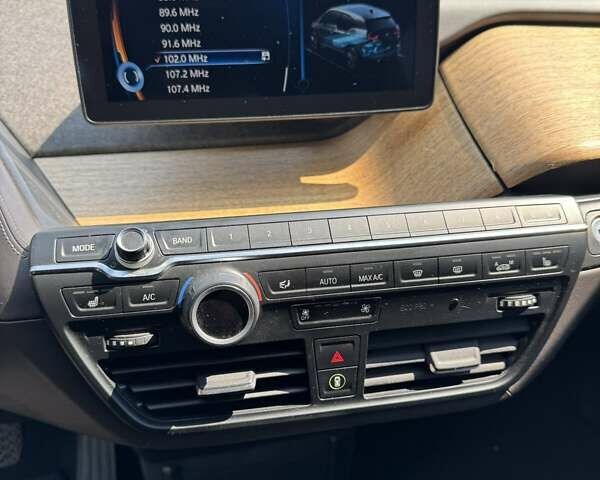 Белый БМВ И3, объемом двигателя 0.65 л и пробегом 130 тыс. км за 12700 $, фото 22 на Automoto.ua