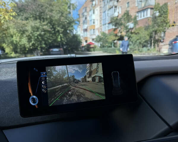 Белый БМВ И3, объемом двигателя 0 л и пробегом 130 тыс. км за 10500 $, фото 9 на Automoto.ua