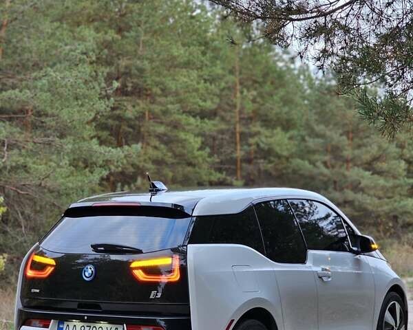 БМВ И3 2014 в Днепре (Днепропетровске) на Automoto.ua Белый БМВ И3, объемом двигателя 0 л и пробегом 145 тыс. км за 9200 $, фото 7 на Automoto.ua