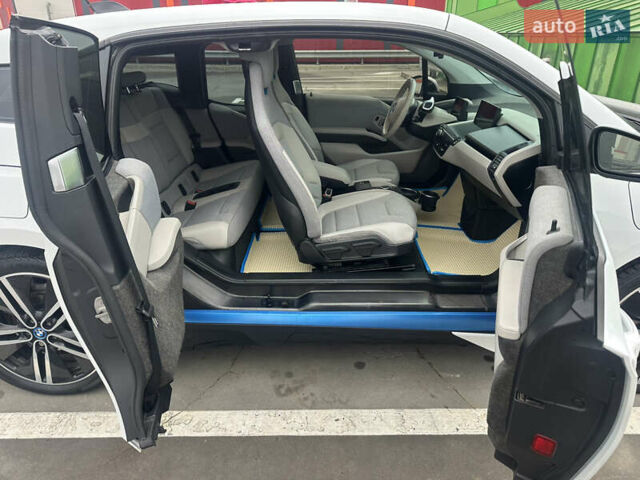 Белый БМВ И3, объемом двигателя 0 л и пробегом 140 тыс. км за 8999 $, фото 23 на Automoto.ua