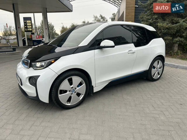 Белый БМВ И3, объемом двигателя 0 л и пробегом 190 тыс. км за 10500 $, фото 4 на Automoto.ua