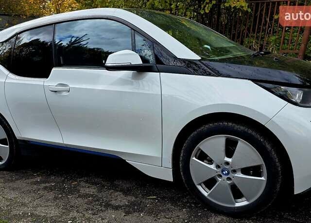 Белый БМВ И3, объемом двигателя 0 л и пробегом 94 тыс. км за 8200 $, фото 1 на Automoto.ua