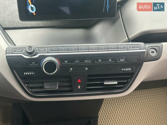 Белый БМВ И3, объемом двигателя 0 л и пробегом 140 тыс. км за 8999 $, фото 30 на Automoto.ua