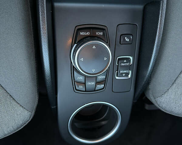 Белый БМВ И3, объемом двигателя 0 л и пробегом 161 тыс. км за 8500 $, фото 18 на Automoto.ua