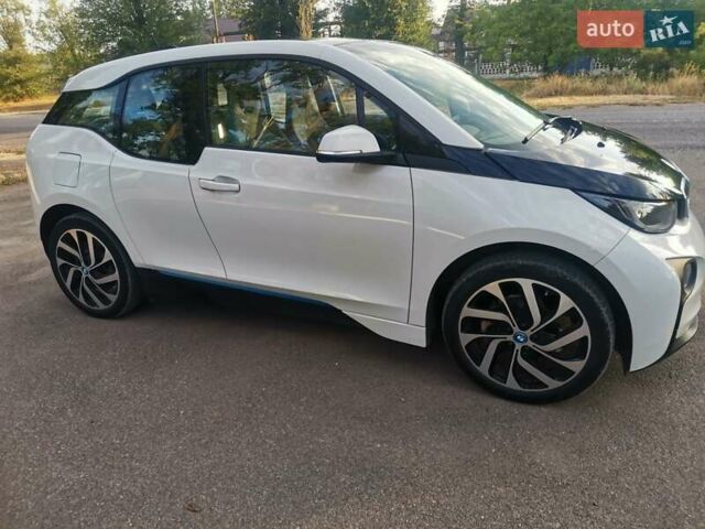 Белый БМВ И3, объемом двигателя 0 л и пробегом 150 тыс. км за 8499 $, фото 12 на Automoto.ua