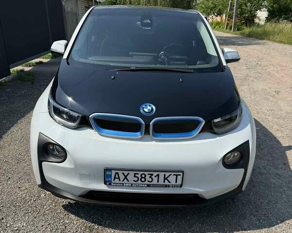 Белый БМВ И3, объемом двигателя 0.65 л и пробегом 130 тыс. км за 12700 $, фото 1 на Automoto.ua