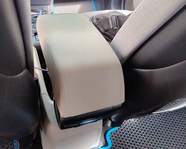 Білий БМВ І3, об'ємом двигуна 0 л та пробігом 102 тис. км за 8000 $, фото 4 на Automoto.ua