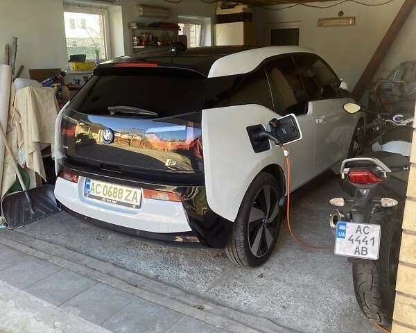 Белый БМВ И3, объемом двигателя 0 л и пробегом 100 тыс. км за 9200 $, фото 5 на Automoto.ua