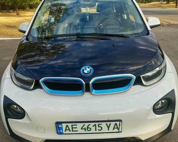 Белый БМВ И3, объемом двигателя 0 л и пробегом 150 тыс. км за 8499 $, фото 7 на Automoto.ua