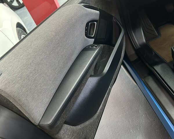 Белый БМВ И3, объемом двигателя 0 л и пробегом 139 тыс. км за 8000 $, фото 11 на Automoto.ua