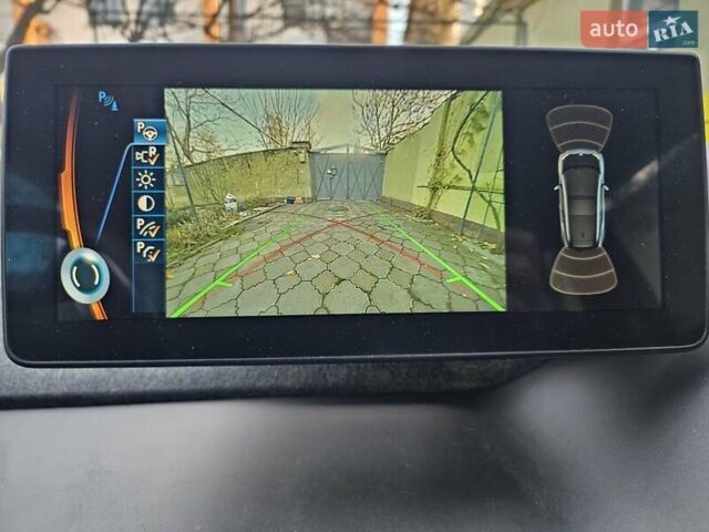 Белый БМВ И3, объемом двигателя 0 л и пробегом 65 тыс. км за 8800 $, фото 5 на Automoto.ua