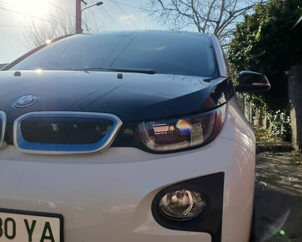 Белый БМВ И3, объемом двигателя 0 л и пробегом 87 тыс. км за 9600 $, фото 7 на Automoto.ua