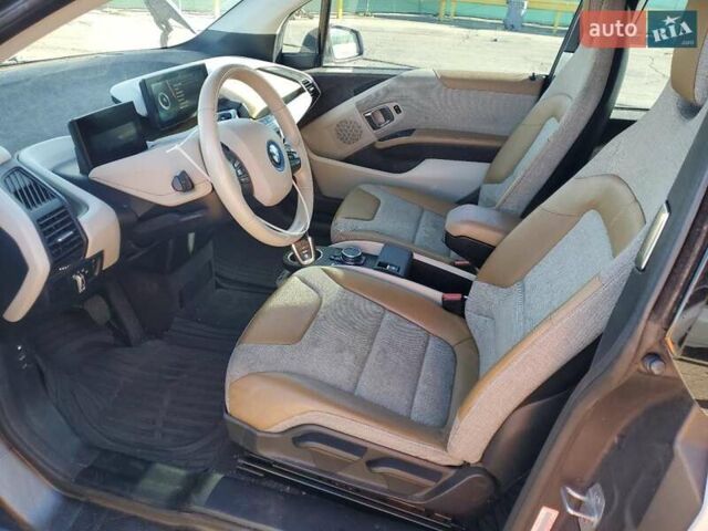 Белый БМВ И3, объемом двигателя 0 л и пробегом 145 тыс. км за 2600 $, фото 5 на Automoto.ua