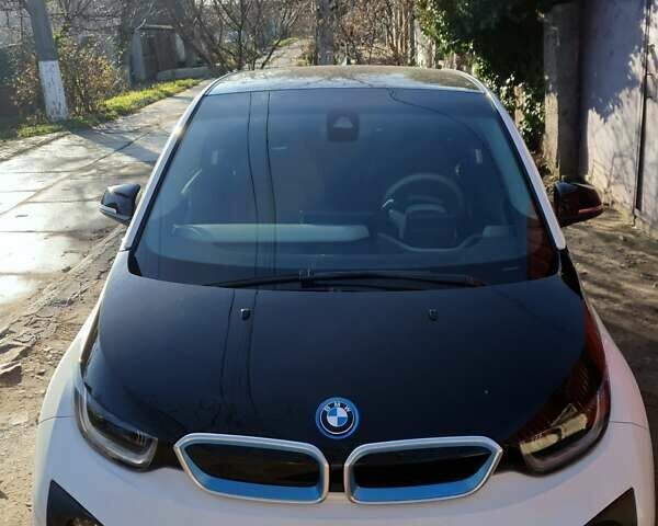 Белый БМВ И3, объемом двигателя 0 л и пробегом 87 тыс. км за 9600 $, фото 6 на Automoto.ua