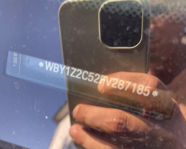 Белый БМВ И3, объемом двигателя 0 л и пробегом 100 тыс. км за 10000 $, фото 11 на Automoto.ua