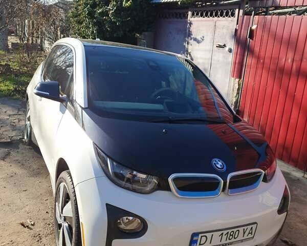 Белый БМВ И3, объемом двигателя 0 л и пробегом 87 тыс. км за 9600 $, фото 4 на Automoto.ua