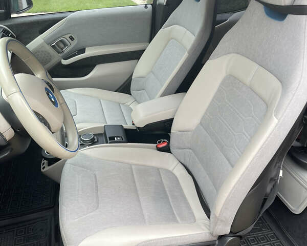 Белый БМВ И3, объемом двигателя 0 л и пробегом 100 тыс. км за 10000 $, фото 9 на Automoto.ua