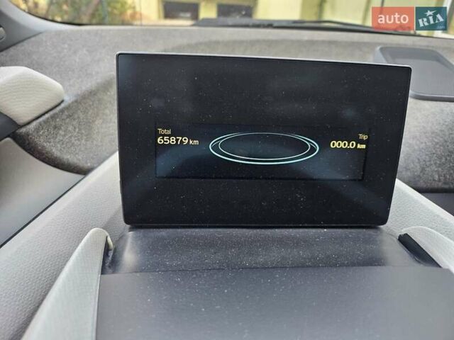 Белый БМВ И3, объемом двигателя 0 л и пробегом 65 тыс. км за 8800 $, фото 8 на Automoto.ua