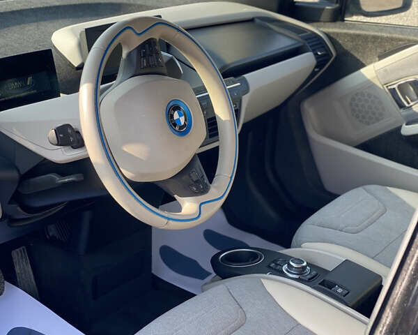Білий БМВ І3, об'ємом двигуна 0 л та пробігом 131 тис. км за 7800 $, фото 7 на Automoto.ua