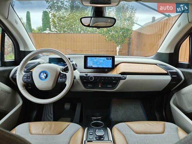 Белый БМВ И3, объемом двигателя 0 л и пробегом 92 тыс. км за 9300 $, фото 7 на Automoto.ua