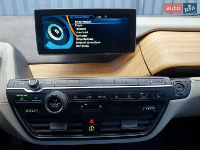 Белый БМВ И3, объемом двигателя 0 л и пробегом 87 тыс. км за 9600 $, фото 24 на Automoto.ua