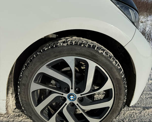 Білий БМВ І3, об'ємом двигуна 0 л та пробігом 108 тис. км за 10100 $, фото 8 на Automoto.ua