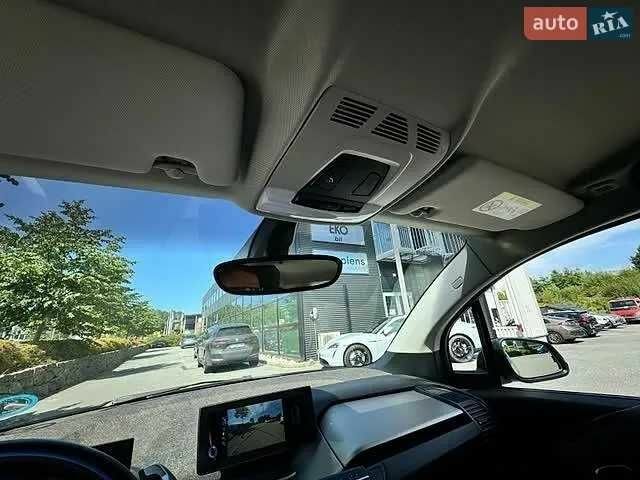 Білий БМВ І3, об'ємом двигуна 0 л та пробігом 82 тис. км за 9428 $, фото 10 на Automoto.ua