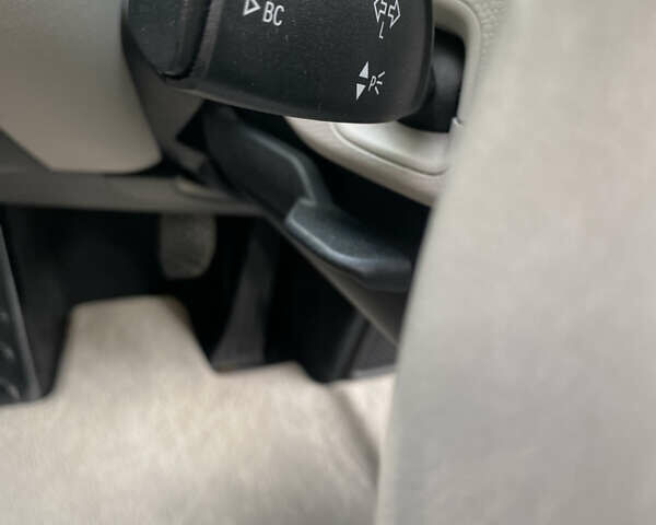 Білий БМВ І3, об'ємом двигуна 0 л та пробігом 129 тис. км за 8999 $, фото 16 на Automoto.ua