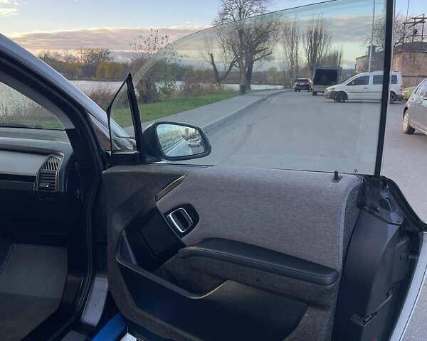 Белый БМВ И3, объемом двигателя 0 л и пробегом 144 тыс. км за 7600 $, фото 24 на Automoto.ua