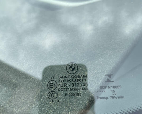 Белый БМВ И3, объемом двигателя 0 л и пробегом 100 тыс. км за 10000 $, фото 18 на Automoto.ua