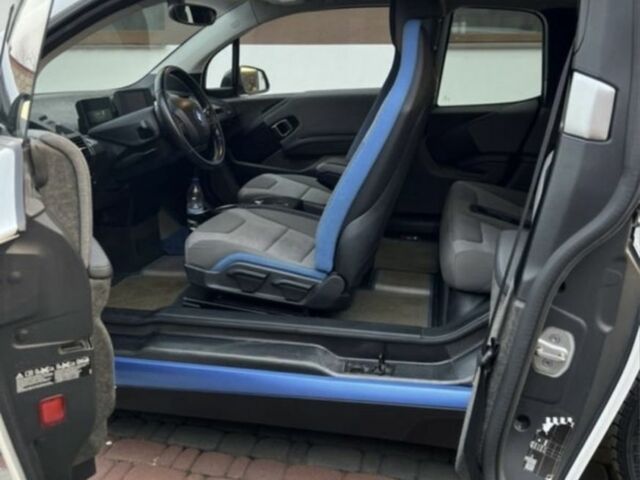 Білий БМВ І3, об'ємом двигуна 0 л та пробігом 90 тис. км за 10800 $, фото 3 на Automoto.ua