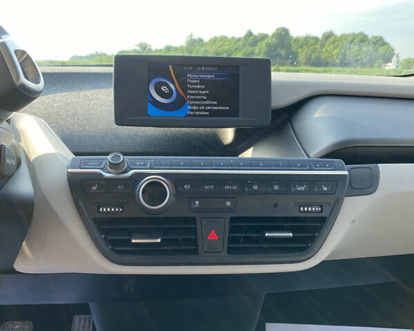 Білий БМВ І3, об'ємом двигуна 0 л та пробігом 131 тис. км за 7800 $, фото 4 на Automoto.ua