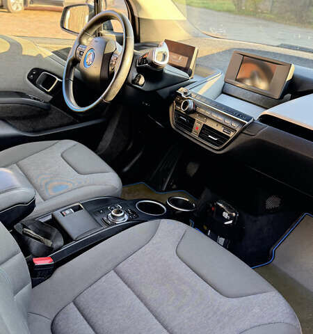 Білий БМВ І3, об'ємом двигуна 0 л та пробігом 99 тис. км за 9400 $, фото 18 на Automoto.ua