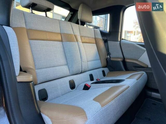 Белый БМВ И3, объемом двигателя 0 л и пробегом 72 тыс. км за 9800 $, фото 9 на Automoto.ua