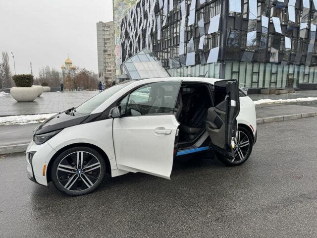Белый БМВ И3, объемом двигателя 0 л и пробегом 110 тыс. км за 8400 $, фото 6 на Automoto.ua